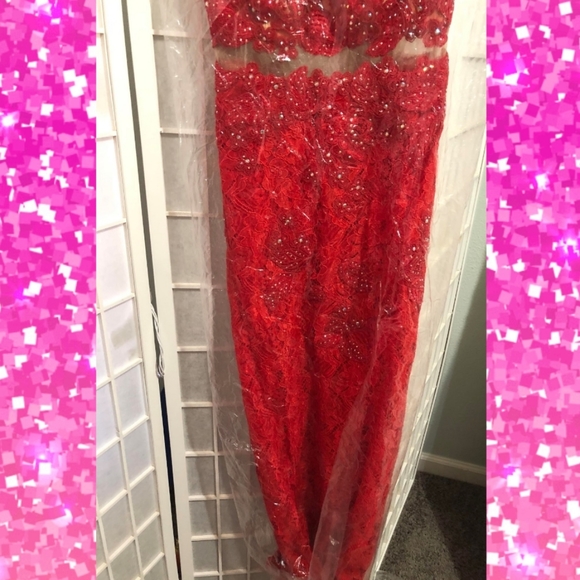 Prom/Homecoming/Dress - Picture 4 of 6